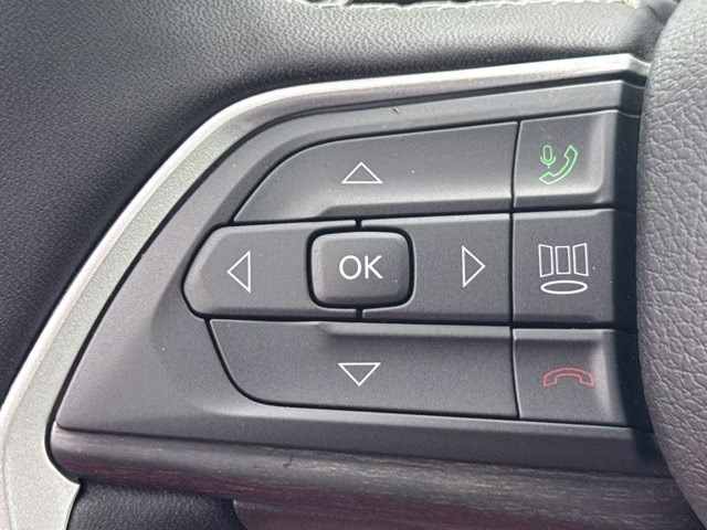 2026 Silver Zynith Jeep Grand Cherokee Laredo Altitude RWD SUV
