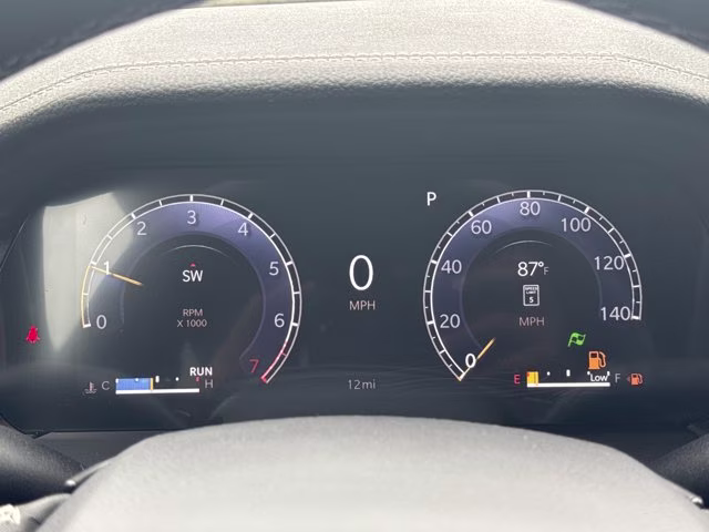 2026 Silver Zynith Jeep Grand Cherokee Laredo Altitude RWD SUV