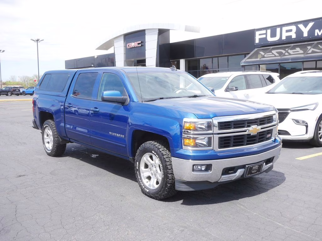 2015 Deep Ocean Blue Metallic Chevrolet Silverado 1500 LT 4X4 Truck