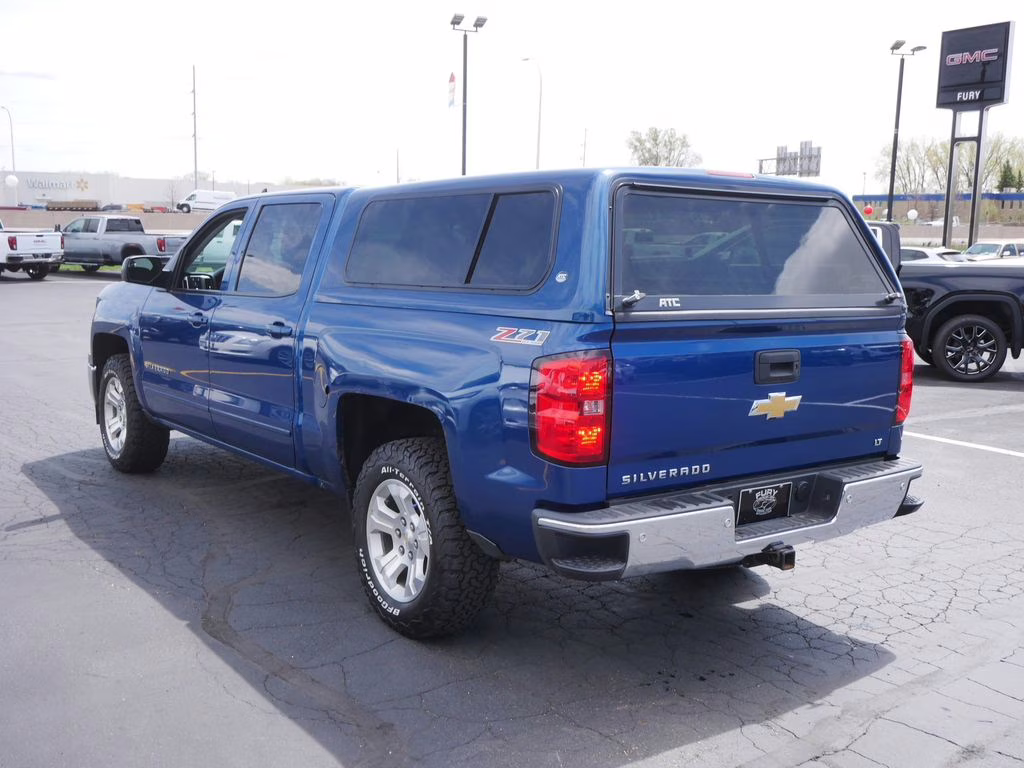 2015 Deep Ocean Blue Metallic Chevrolet Silverado 1500 LT 4X4 Truck