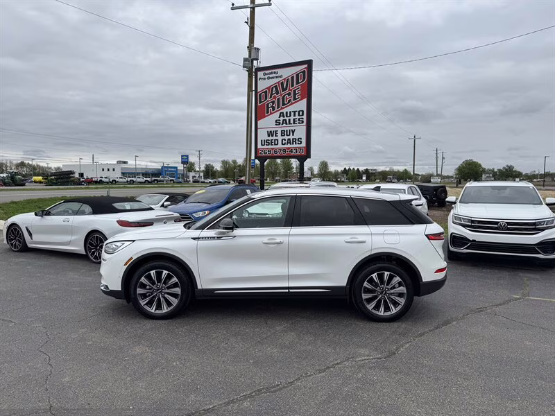 2022 Pristine White Lincoln Corsair Reserve AWD SUV