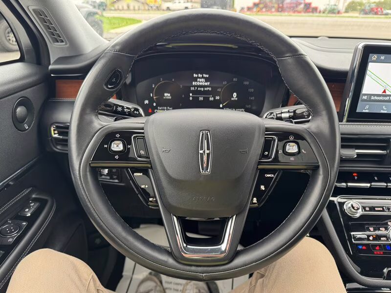 2022 Pristine White Lincoln Corsair Reserve AWD SUV