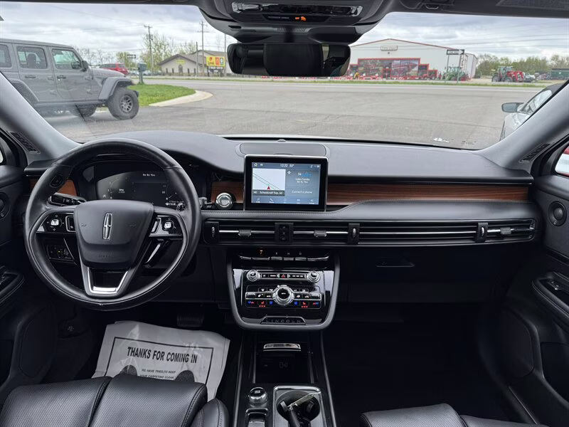 2022 Pristine White Lincoln Corsair Reserve AWD SUV