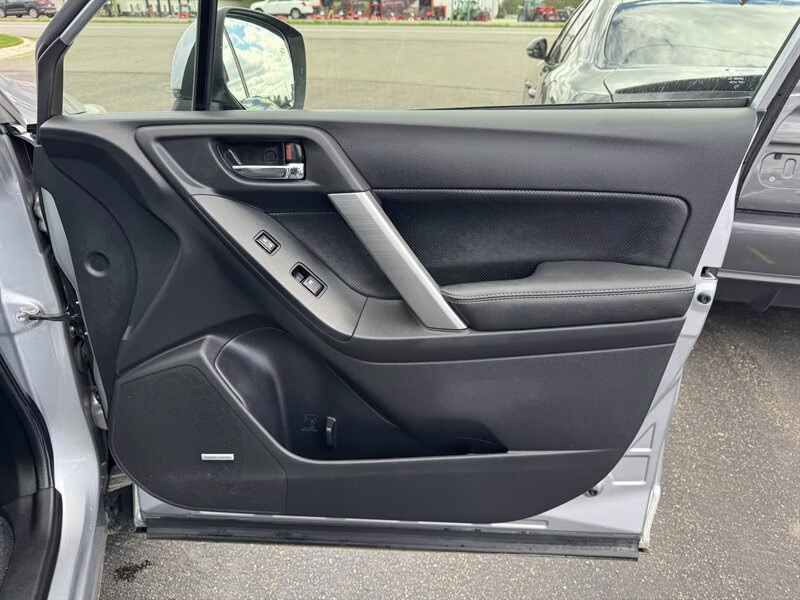 2015 Ice Silver Metallic Subaru Forester 2.0XT Touring AWD Crossover