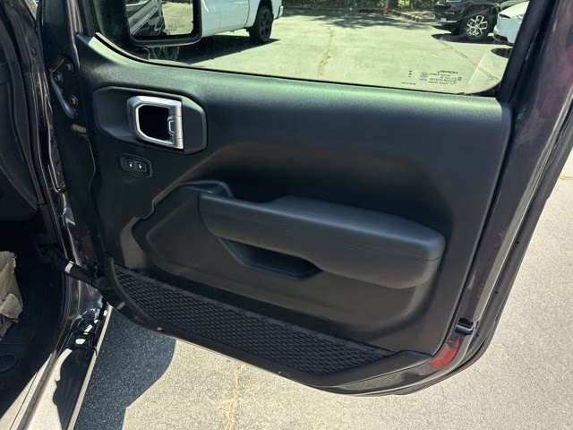 2024 Granite Crystal Metallic Clearcoat Jeep Wrangler Sport S 4X4 Convertible