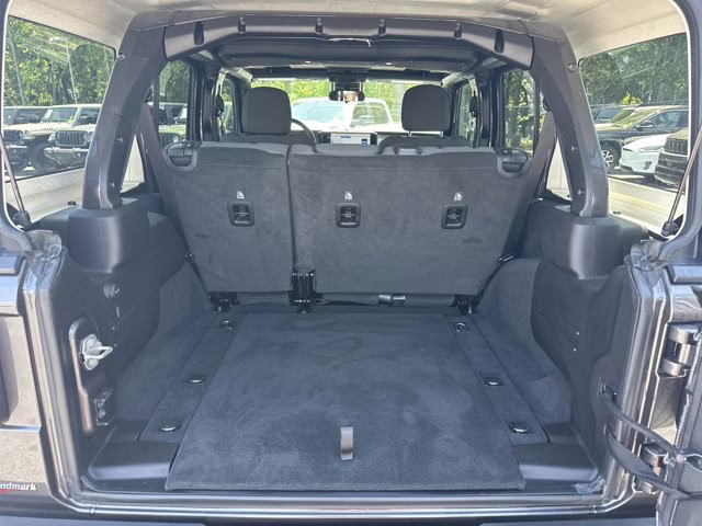 2024 Granite Crystal Metallic Clearcoat Jeep Wrangler Sport S 4X4 Convertible