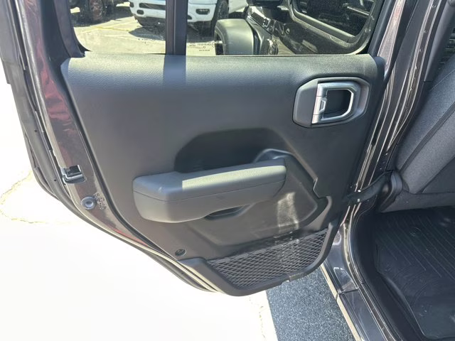 2024 Granite Crystal Metallic Clearcoat Jeep Wrangler Sport S 4X4 Convertible