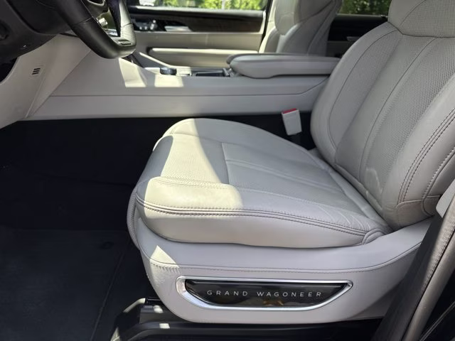 2022 Diamond Black Crystal Pearlcoat Jeep Grand Wagoneer Series I 4X4 SUV
