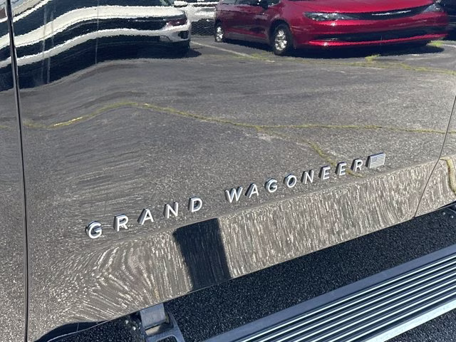 2022 Diamond Black Crystal Pearlcoat Jeep Grand Wagoneer Series I 4X4 SUV