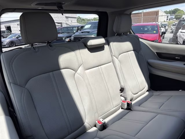 2022 Diamond Black Crystal Pearlcoat Jeep Grand Wagoneer Series I 4X4 SUV