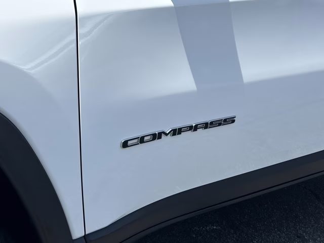 2023 Bright White Clearcoat Jeep Compass Limited 4X4 SUV