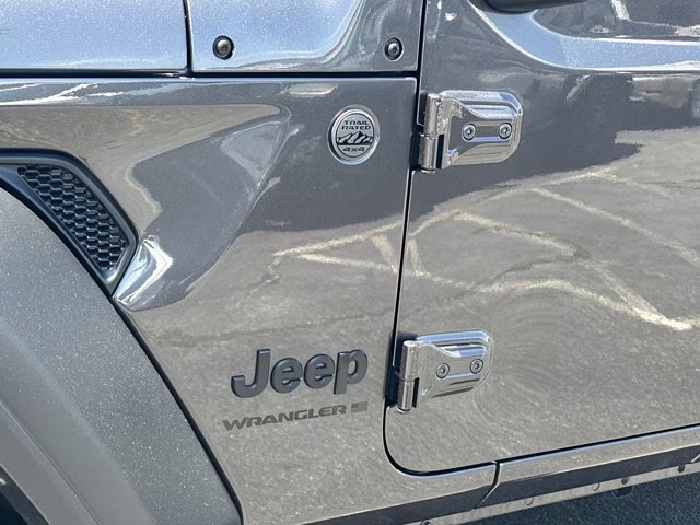 2024 Granite Crystal Metallic Clearcoat Jeep Wrangler Sport S 4X4 Convertible