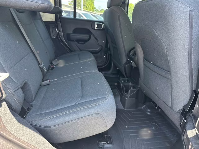 2024 Granite Crystal Metallic Clearcoat Jeep Wrangler Sport S 4X4 Convertible