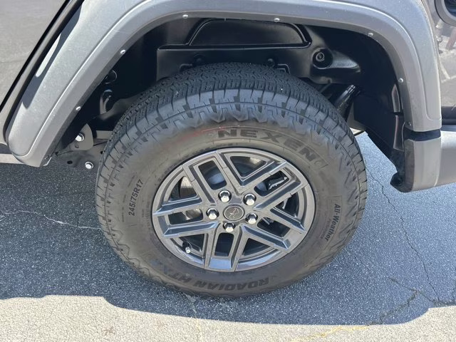 2024 Granite Crystal Metallic Clearcoat Jeep Wrangler Sport S 4X4 Convertible