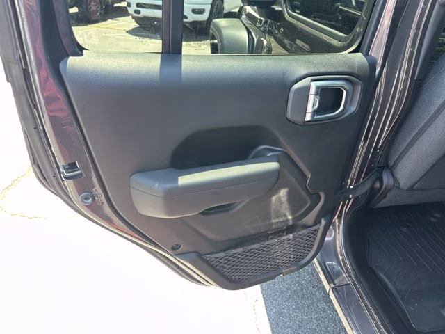 2024 Granite Crystal Metallic Clearcoat Jeep Wrangler Sport S 4X4 Convertible