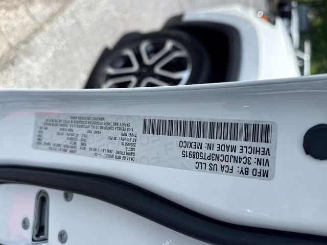 2023 White Jeep Compass Limited 4X4 SUV