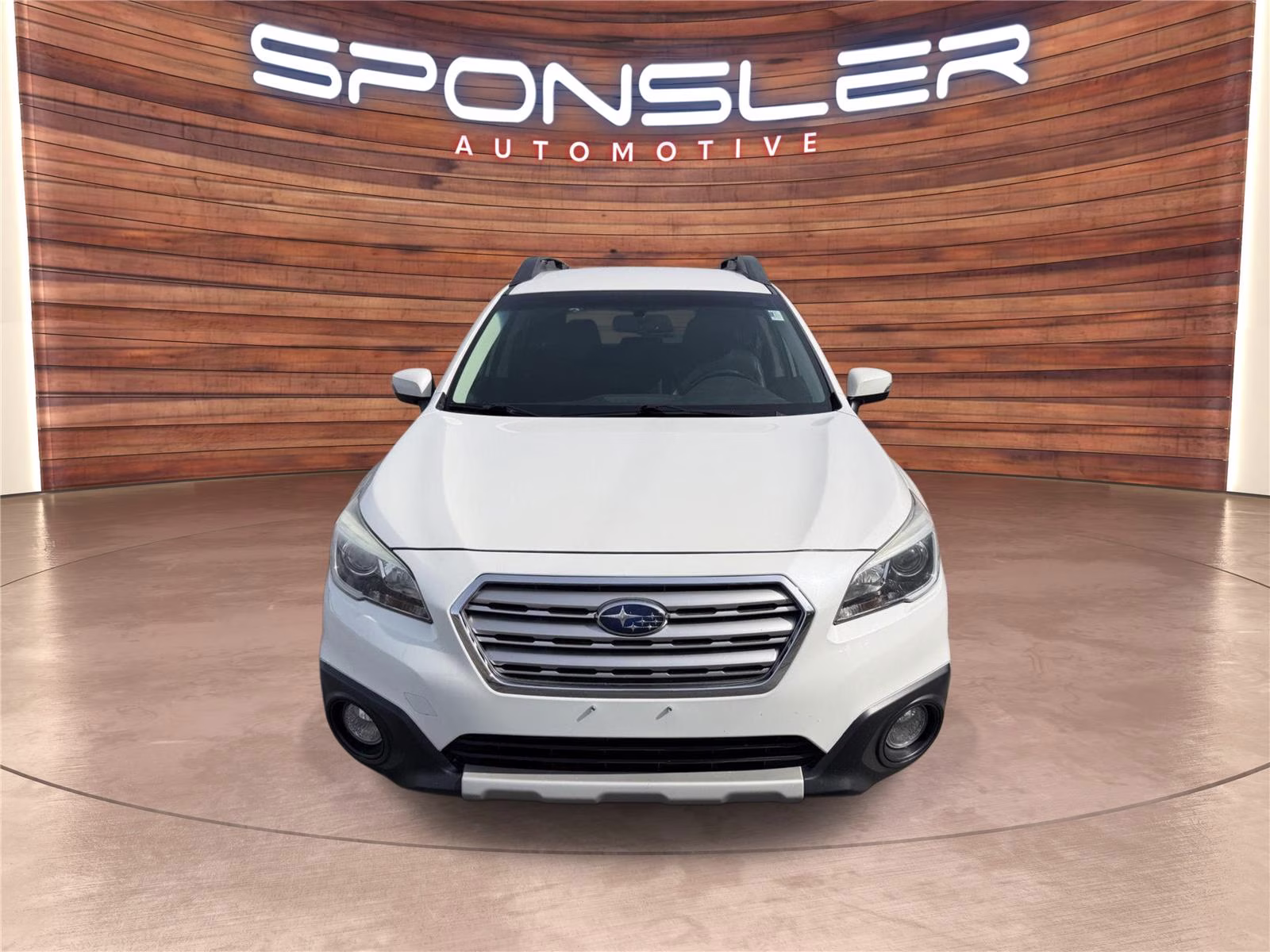 2016 Crystal White Pearl Subaru Outback 3.6R Limited AWD SUV