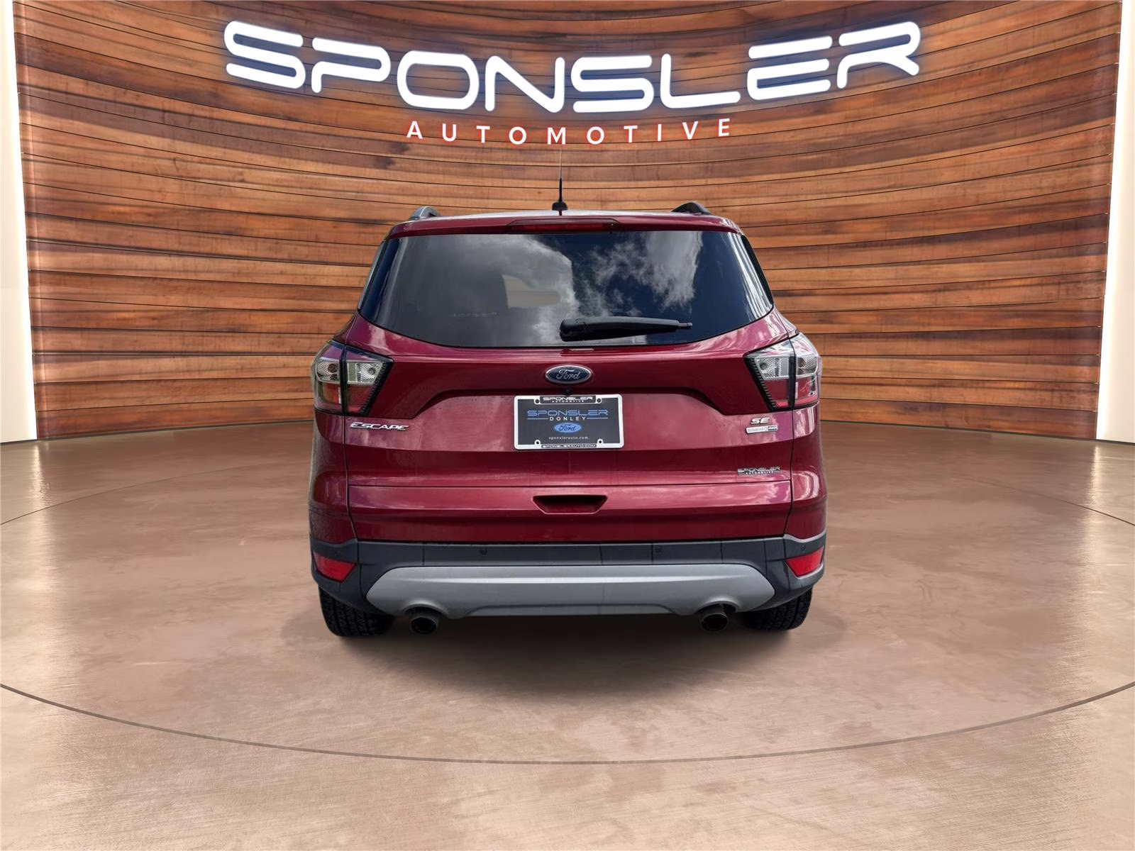 2017 Ruby Red Metallic Tinted Clearcoat Ford Escape SE 4X4 SUV