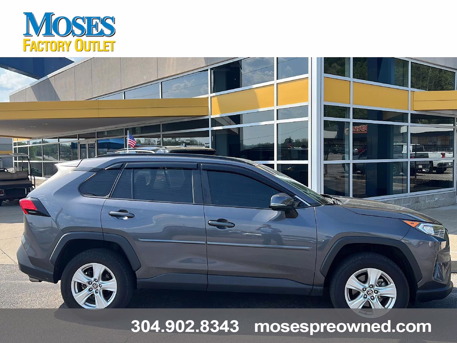 2021 Magnetic Gray Metallic Toyota RAV4 XLE AWD SUV