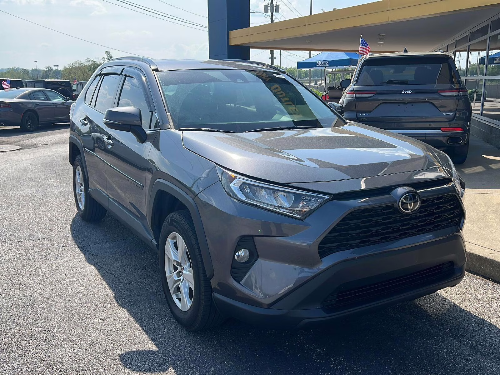 2021 Magnetic Gray Metallic Toyota RAV4 XLE AWD SUV