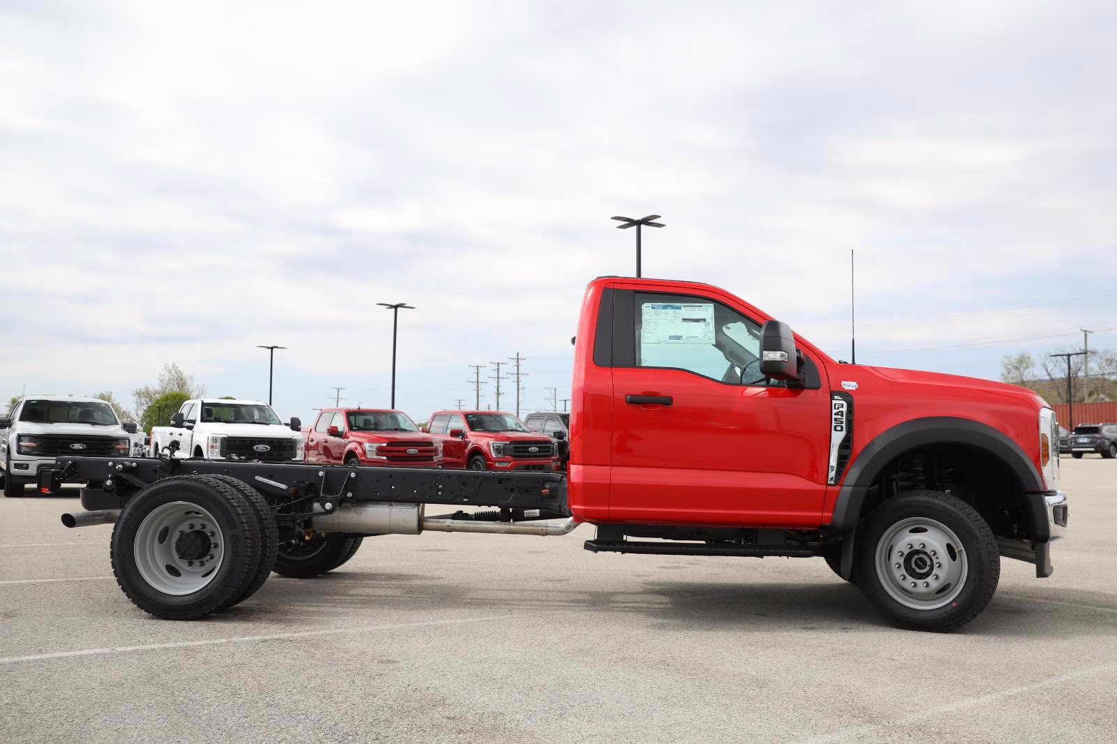 2026 Race Red Ford Super Duty F-450 DRW XL 4X4 Truck