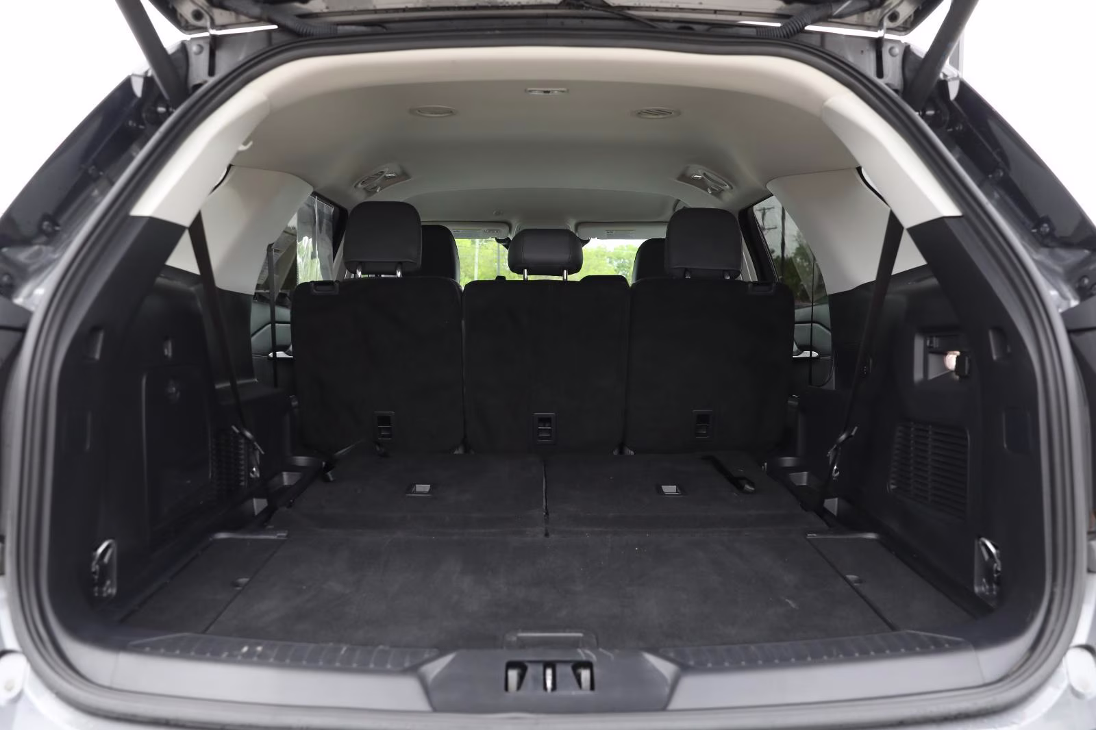 2025 Carbonized Gray Metallic Ford Explorer Active 4X4 SUV