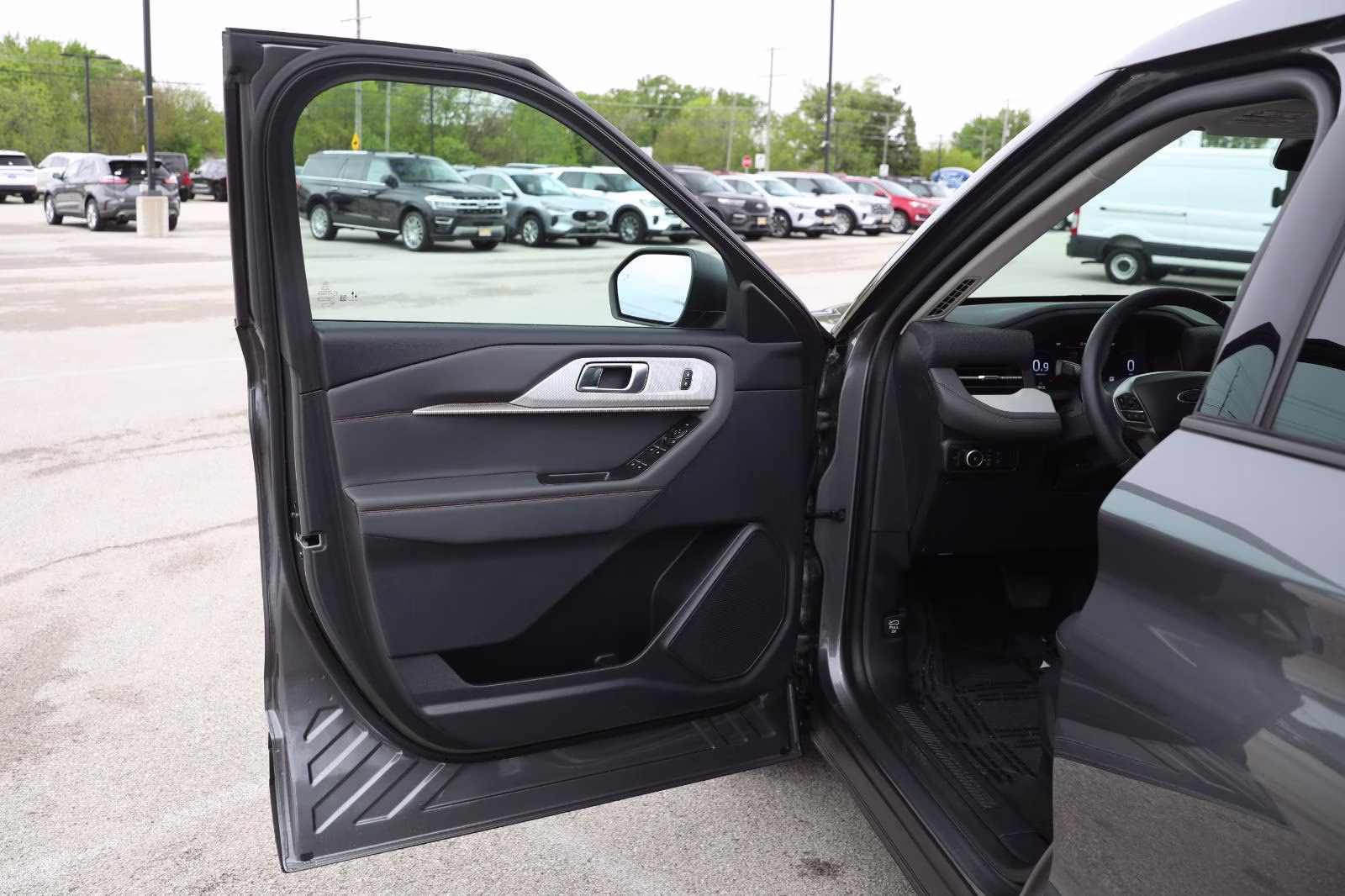 2025 Carbonized Gray Metallic Ford Explorer Active 4X4 SUV