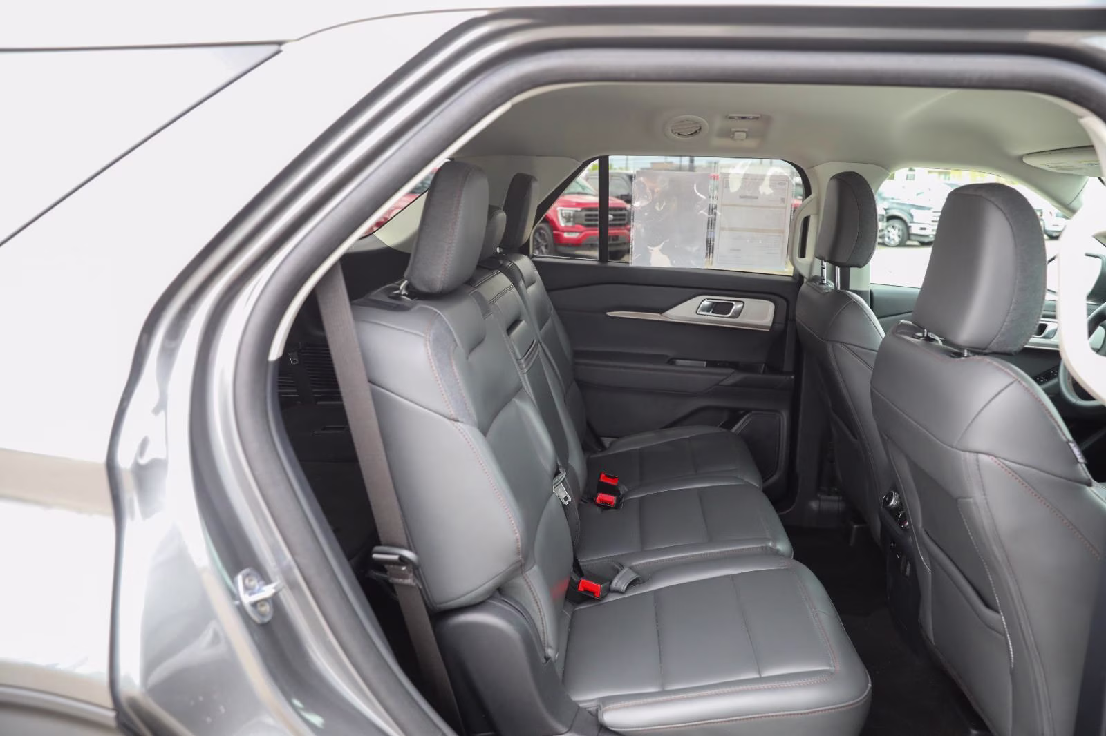 2025 Carbonized Gray Metallic Ford Explorer Active 4X4 SUV