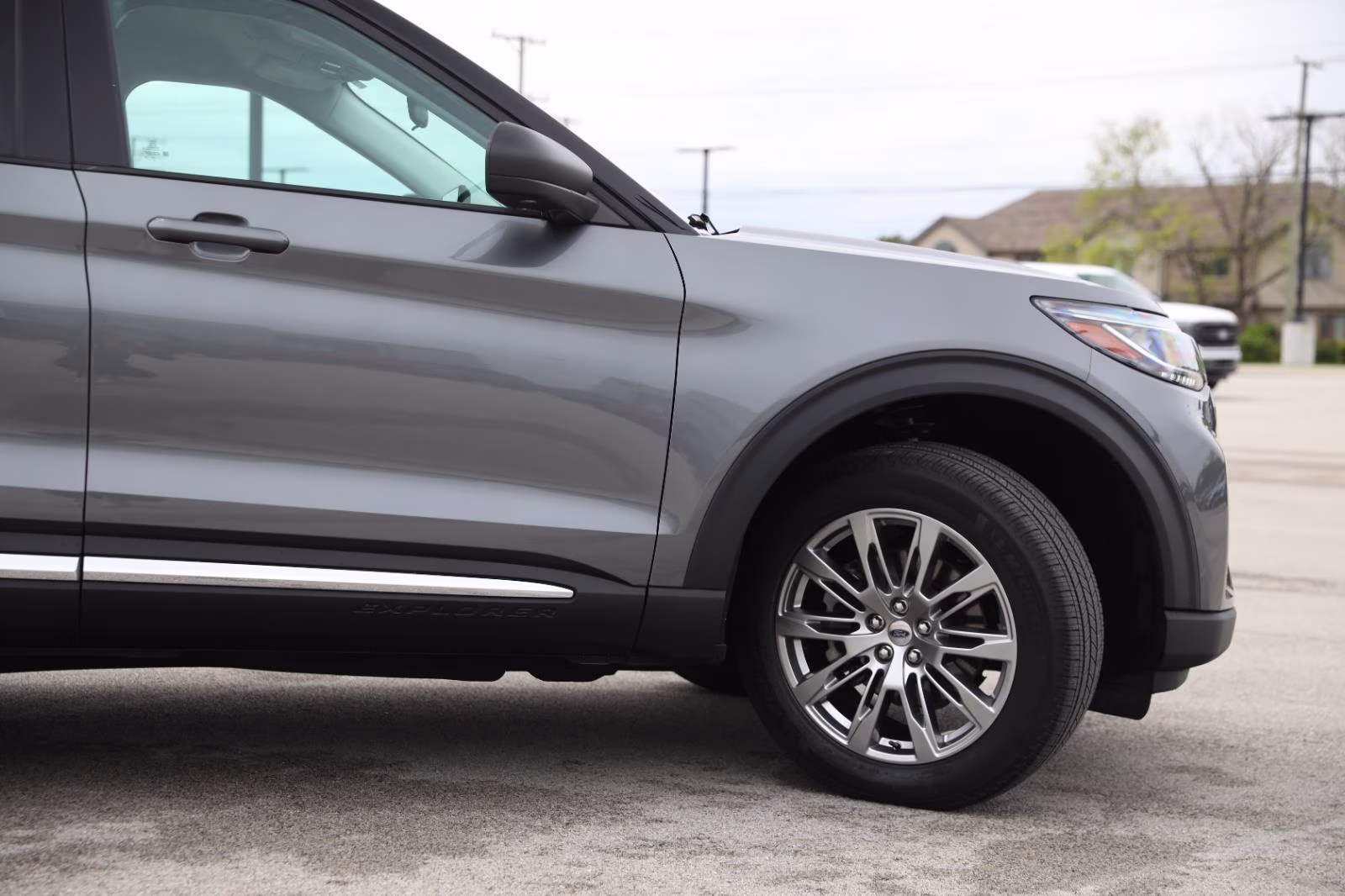 2025 Carbonized Gray Metallic Ford Explorer Active 4X4 SUV