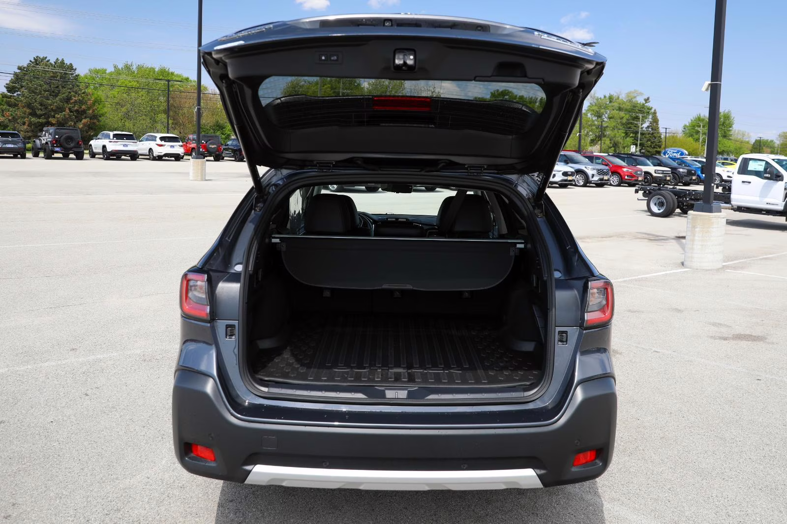 2023 Magnetite Gray Metallic Subaru Outback Touring XT AWD SUV