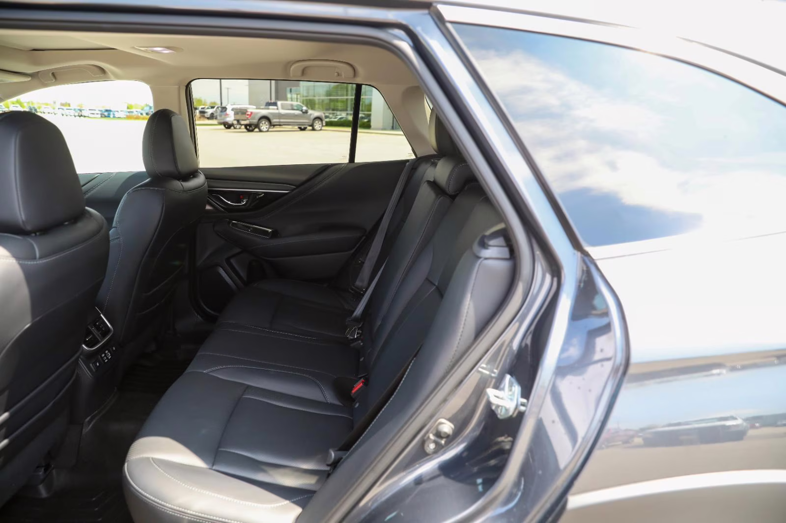 2023 Magnetite Gray Metallic Subaru Outback Touring XT AWD SUV