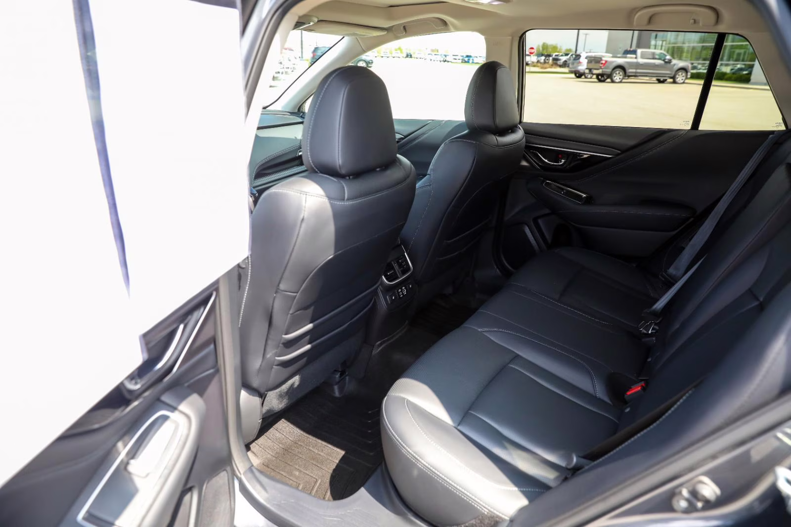 2023 Magnetite Gray Metallic Subaru Outback Touring XT AWD SUV