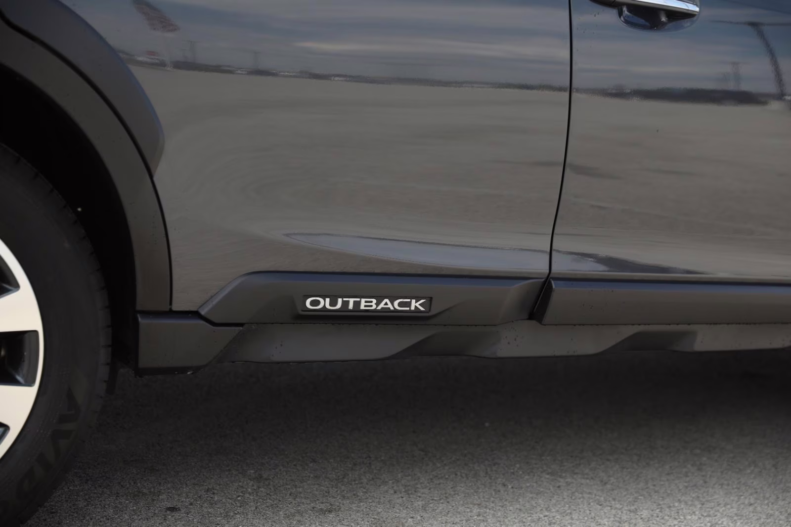 2023 Magnetite Gray Metallic Subaru Outback Touring XT AWD SUV