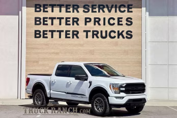 2021 Oxford White Ford F-150 XLT 4X4 Truck