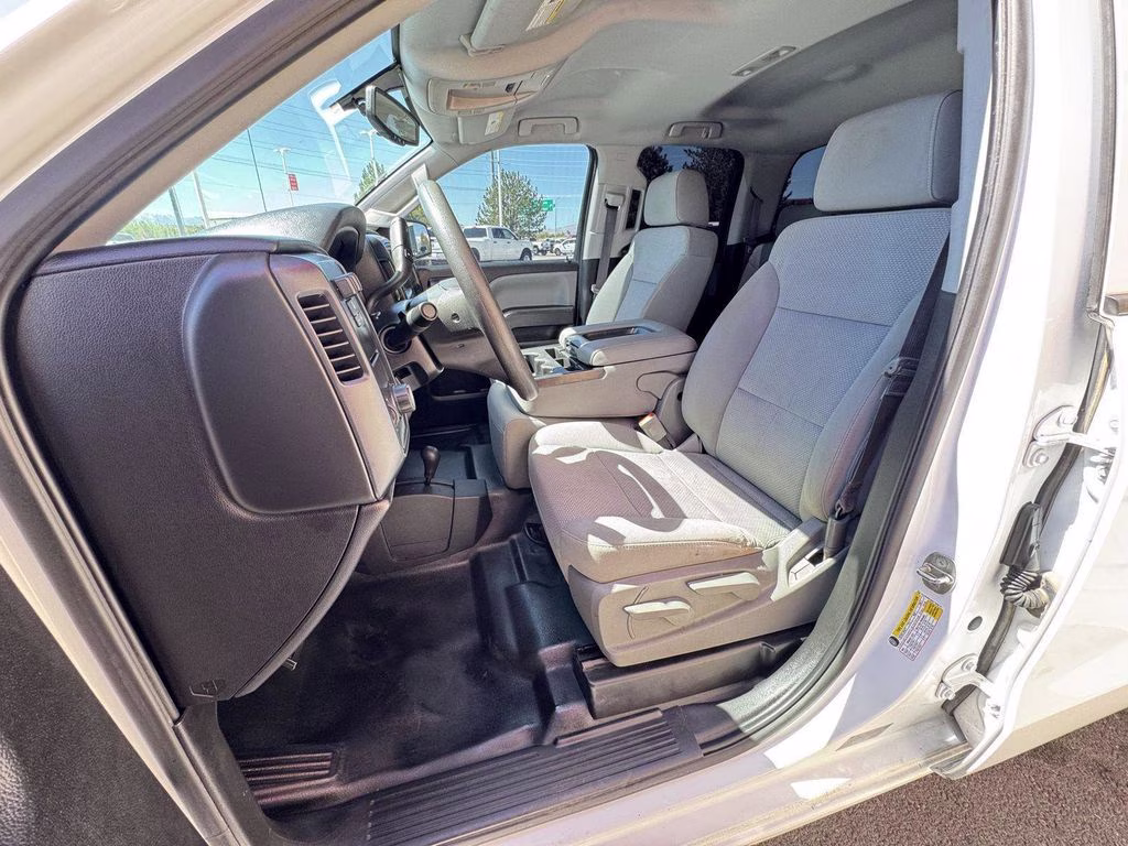 2017 Summit White Chevrolet Silverado 1500 WT 4X4 Truck