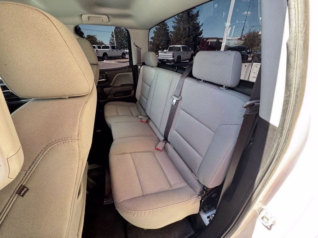 2017 Summit White Chevrolet Silverado 1500 WT 4X4 Truck