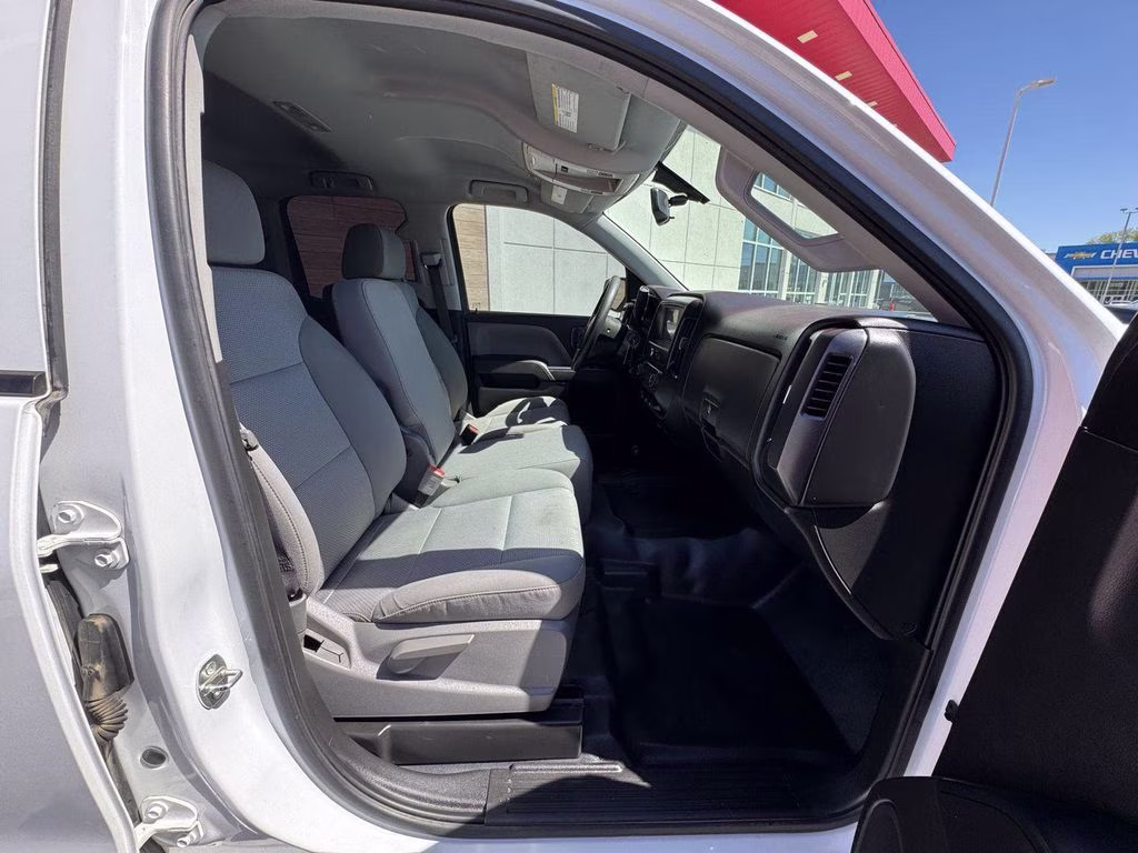 2017 Summit White Chevrolet Silverado 1500 WT 4X4 Truck