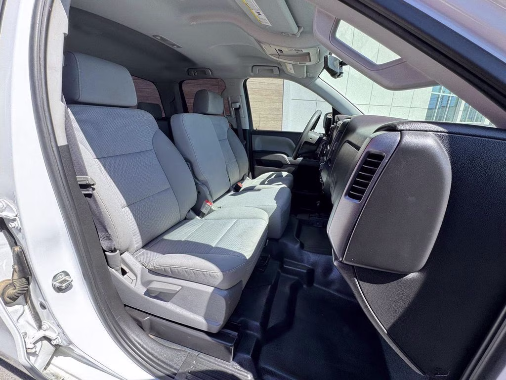 2017 Summit White Chevrolet Silverado 1500 WT 4X4 Truck