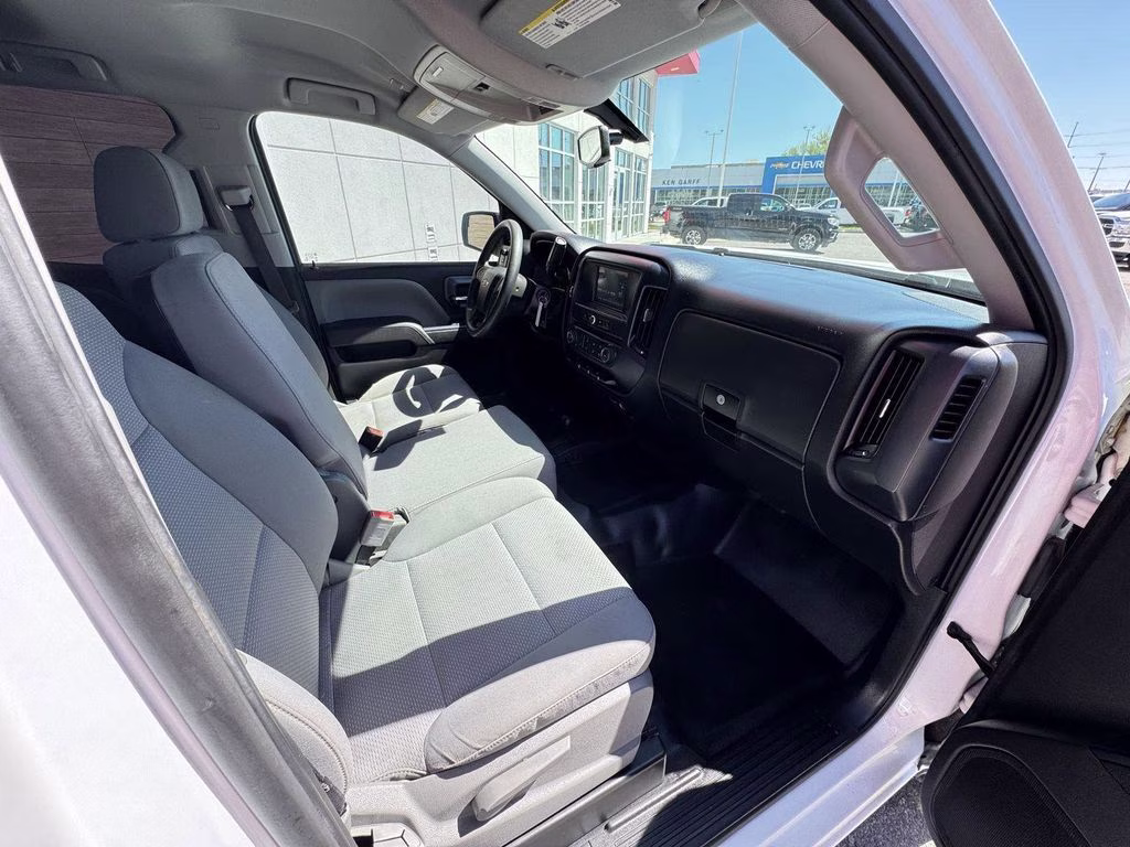 2017 Summit White Chevrolet Silverado 1500 WT 4X4 Truck
