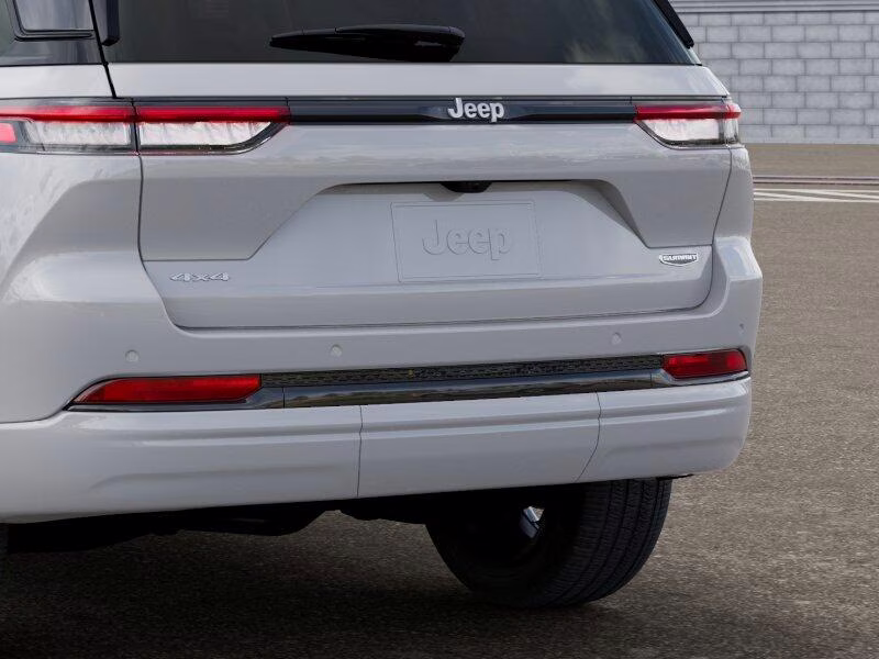 2026 Bright White Clear Coat Jeep Grand Cherokee Grand Cherokee Summit 4x4 4X4 SUV