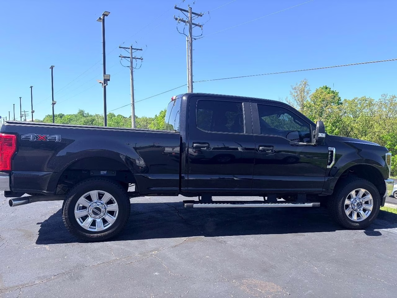 2019 Black Ford Super Duty F-250 SRW XL 4X4 Truck