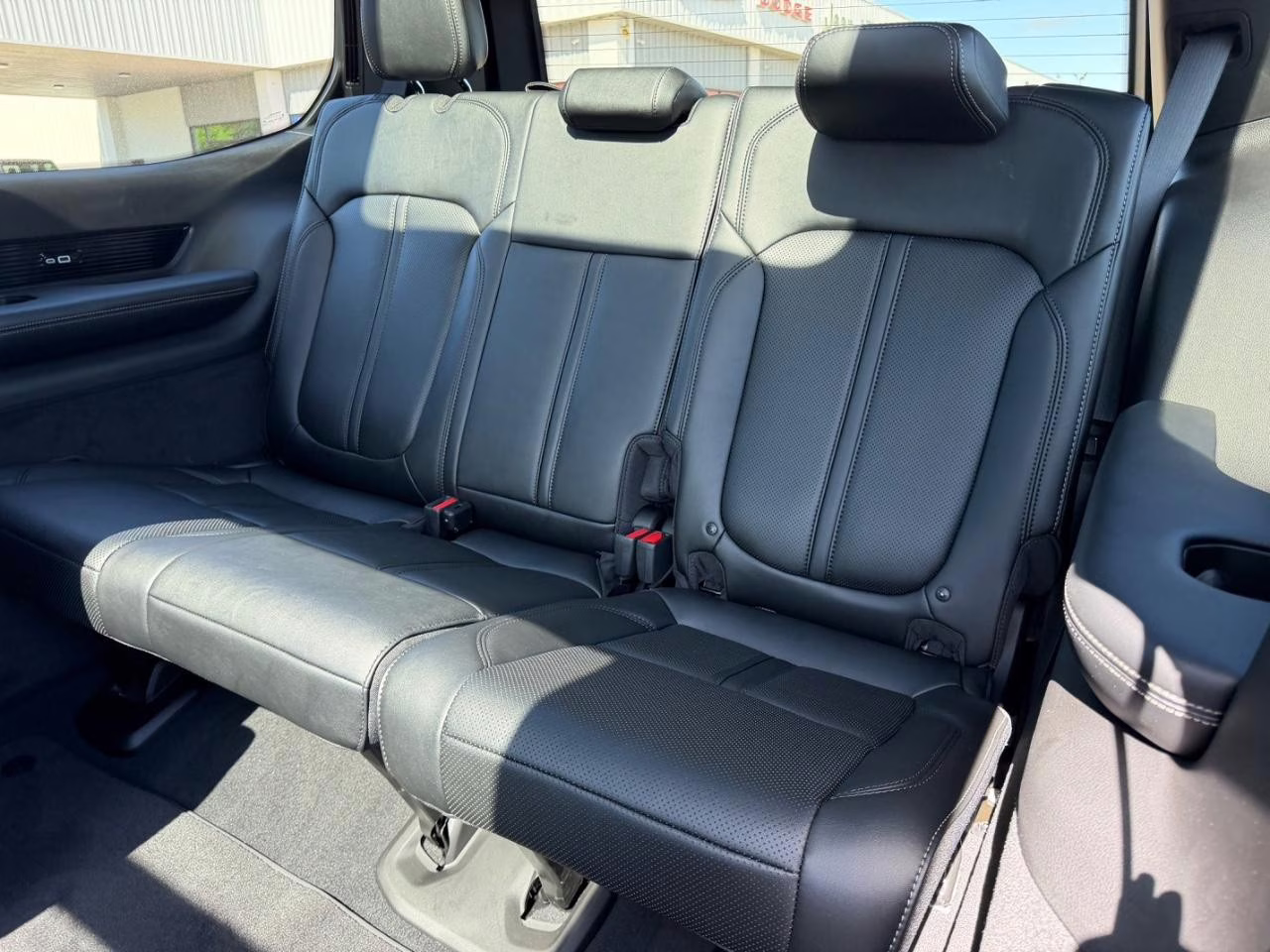 2026 Bright White Clearcoat Jeep Grand Wagoneer Summit Obsidian 4X4 SUV