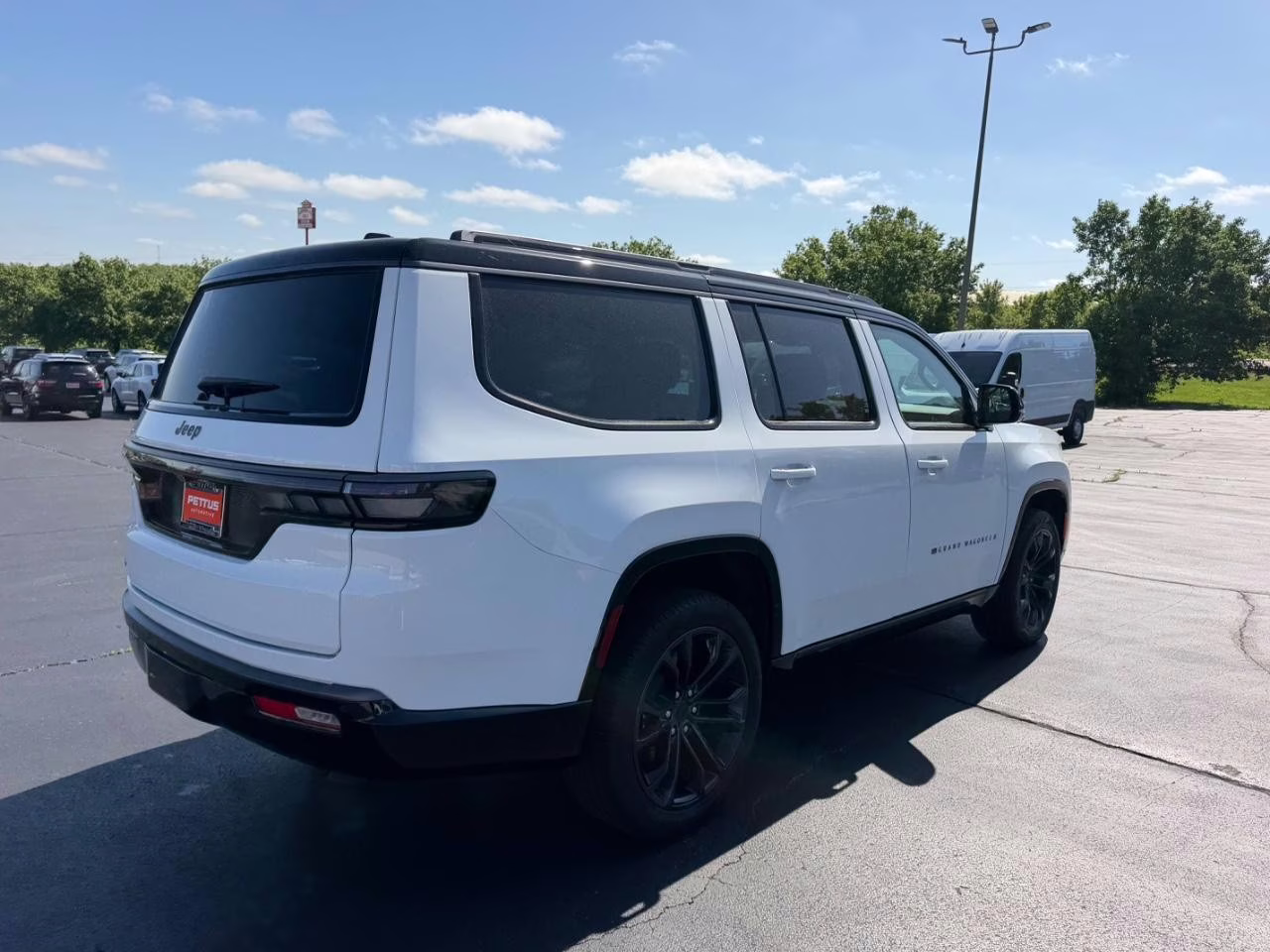 2026 Bright White Clearcoat Jeep Grand Wagoneer Summit Obsidian 4X4 SUV