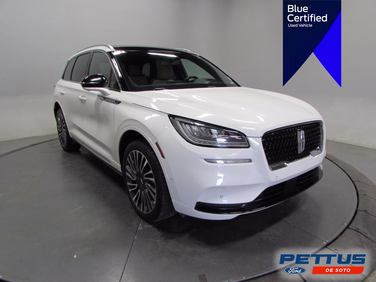 2022 Pristine White Metallic Tri-Coat Lincoln Corsair Reserve AWD SUV