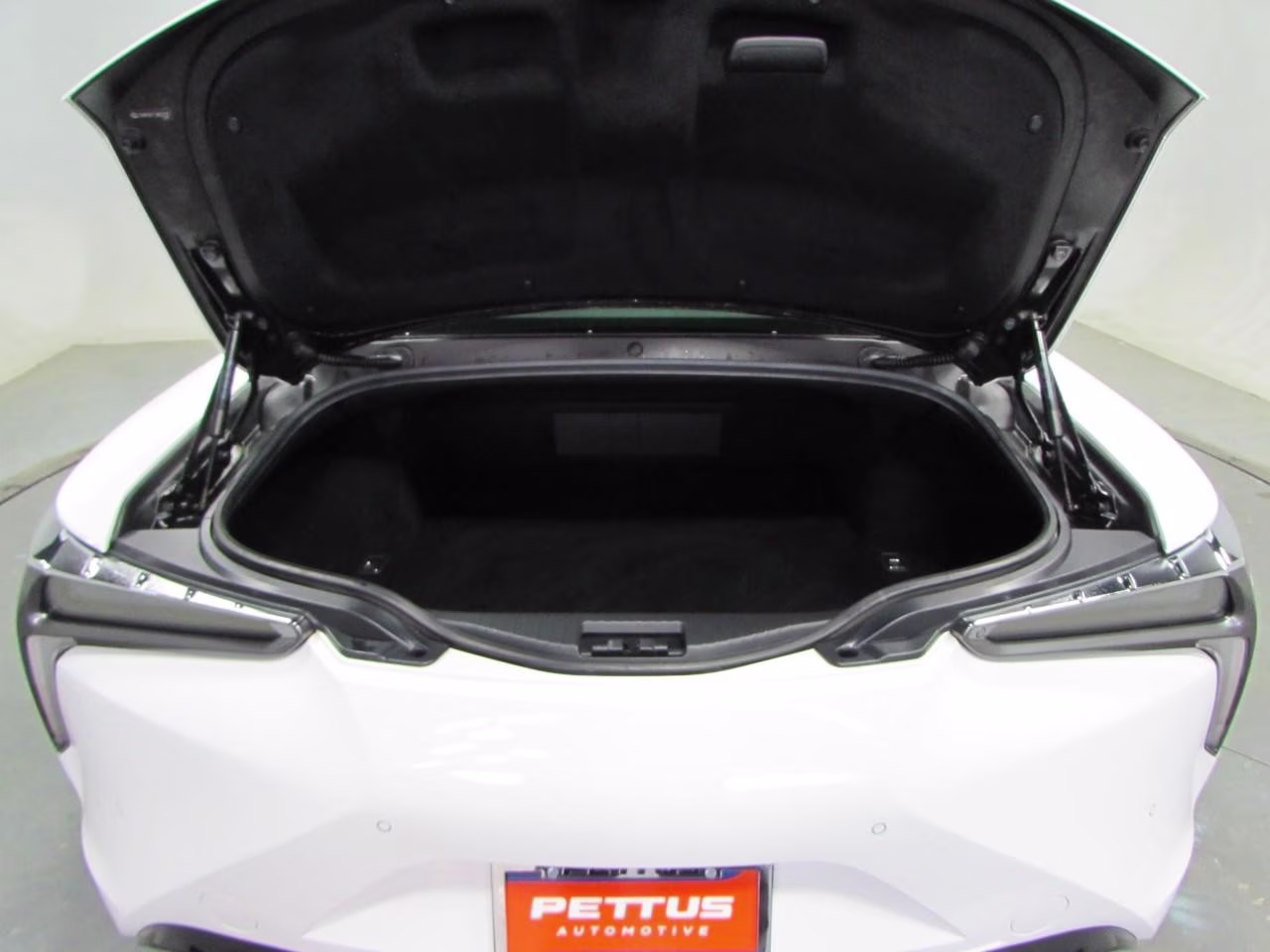 2018 Ultra White Lexus LC 500 RWD Coupe