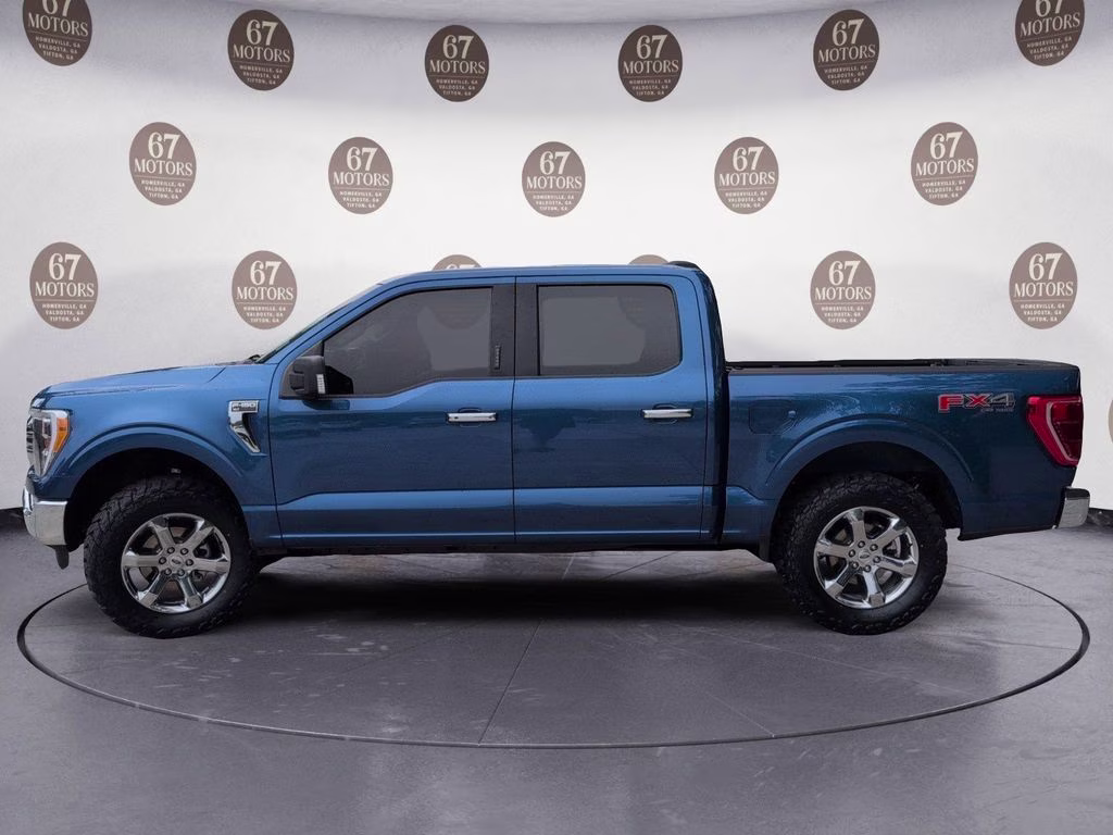 2022 Blue Metallic Ford F-150 XLT 4X4 Truck