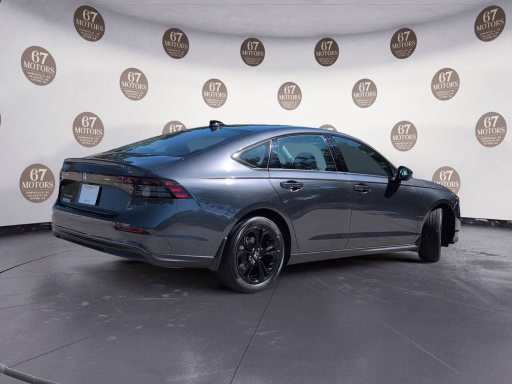 2025 Aluminum Honda Accord SE FWD Sedan