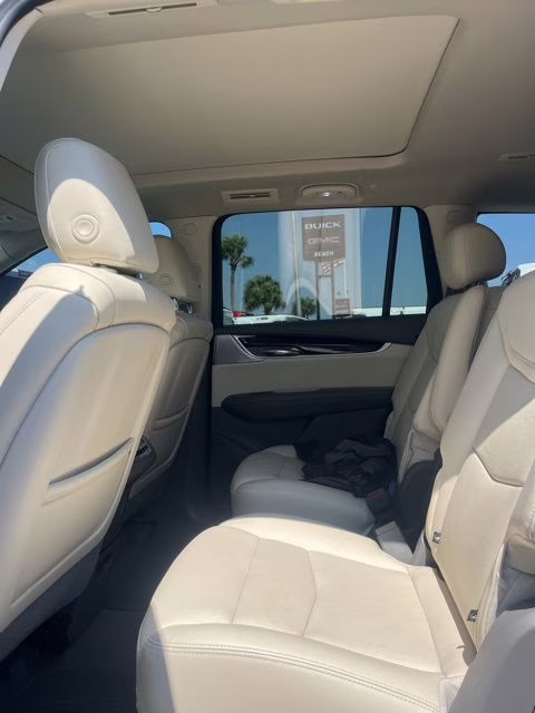 2024 Argent Silver Metallic Cadillac XT6 Premium Luxury FWD SUV