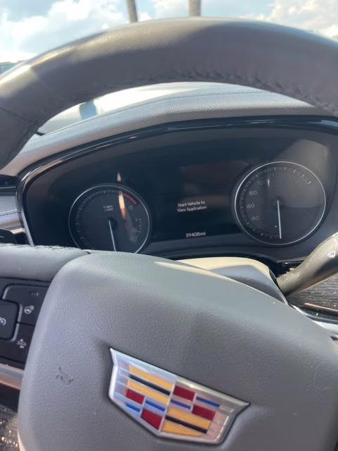 2024 Argent Silver Metallic Cadillac XT6 Premium Luxury FWD SUV