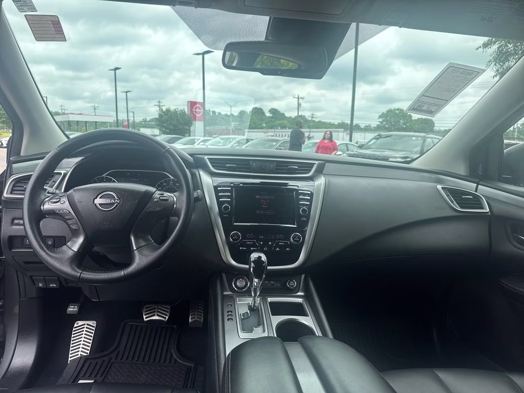 2023 Gun Metallic Nissan Murano SV FWD SUV